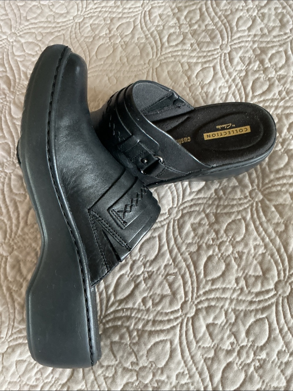 Clark’s Women’s Deana AmberLeather Clogs size 7 M